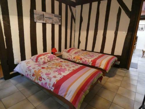 G�te Lesperon, 5 Pi�ces, 8 Personnes - Fr-1-360-15