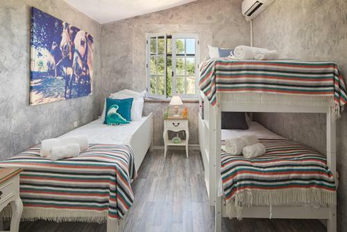 Sunlight Properties - Villa Olea - 5 Bedrooms With Pool