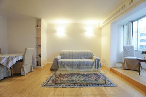Beautiful Apartment In Levallois