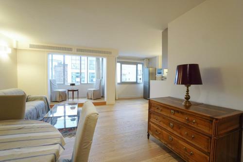 Beautiful Apartment In Levallois