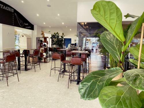 Hotel Restaurant La Cote Revee