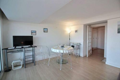 Apartamento Fontainebleau - Beau Studio Face Mer