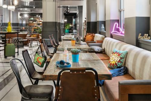 Hotel Moxy Lille City