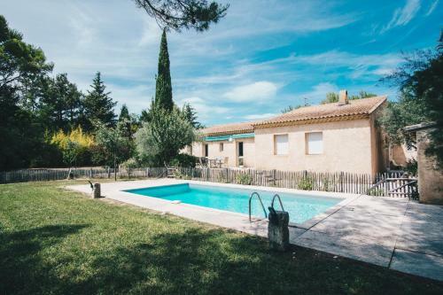 Charming Secluded House With A Private Outdoor Pool