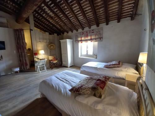 Bed & Breakfast La Chapelle Des Ar�mes