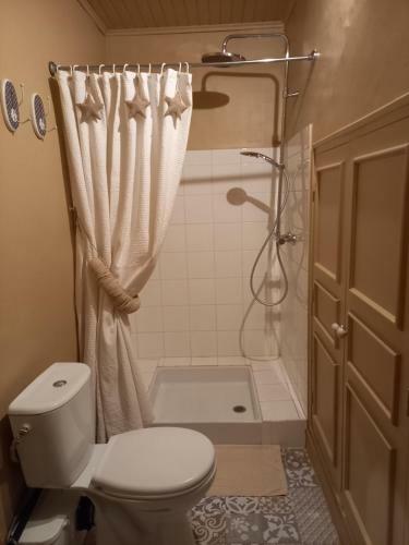 Bed & Breakfast La Chapelle Des Ar�mes
