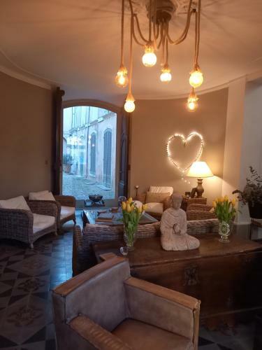 Bed & Breakfast La Chapelle Des Ar�mes