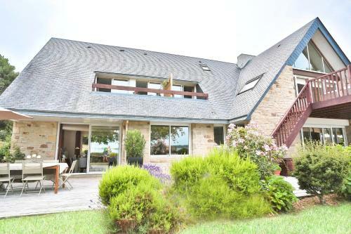 Hostal R�ves De Bord De Mer