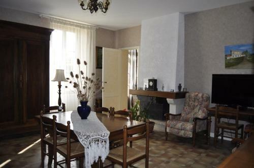 Hostal Chambres D'hotes La Mouline