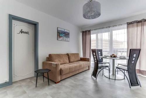 Apartamentos Le 27 - Appartement 3*** Cosy � Lyon Parking