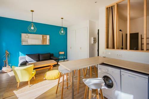 Bright Apartment At 10 Min From The Beach