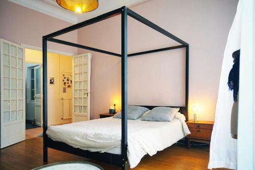 Superb Apartment With Swimming Pool In Marseille