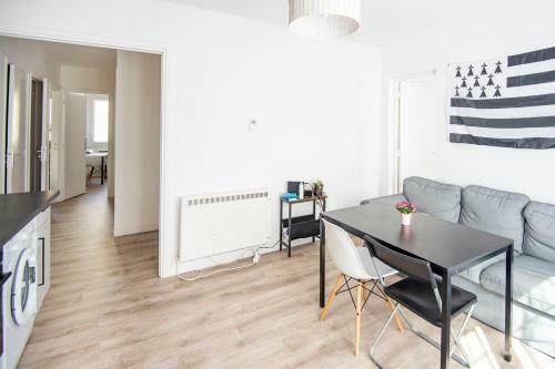 Large Apartment 15min From The Beaches