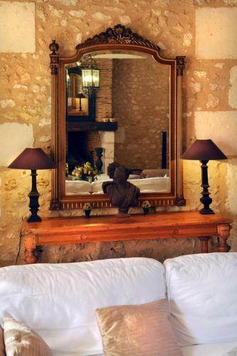 Martigue Chateau Sleeps 14 Pool Wifi