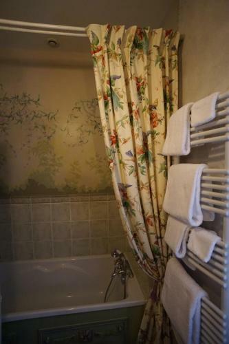 Bed & Breakfast Domaine de La Chartreuse Dautr�