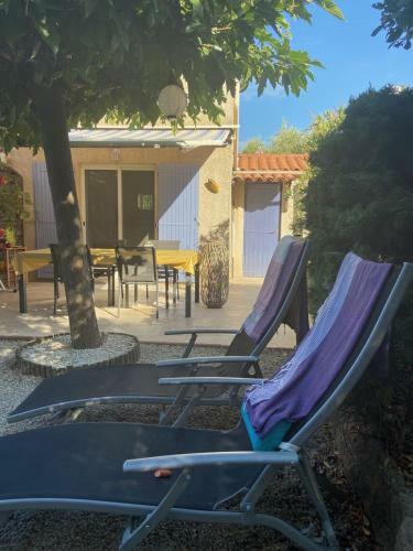 Very Quiet House With Swimming Pool And AC