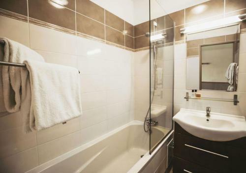 Hotel H�tel Les Grangettes