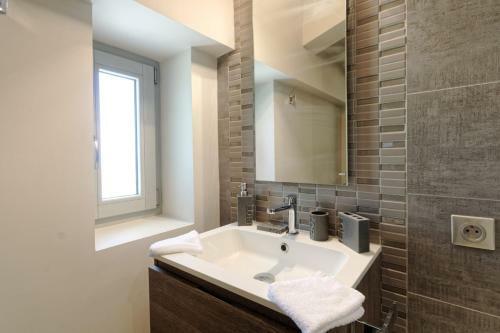Hugo Private Apartment