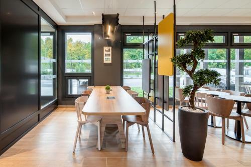 Hotel B&B H�tel Paris Meudon V�lizy