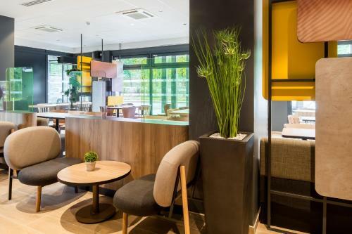 Hotel B&B H�tel Paris Meudon V�lizy