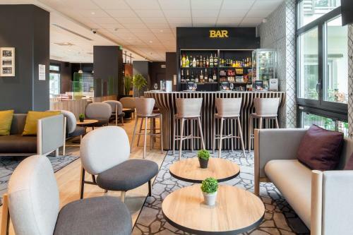 Hotel B&B H�tel Paris Meudon V�lizy