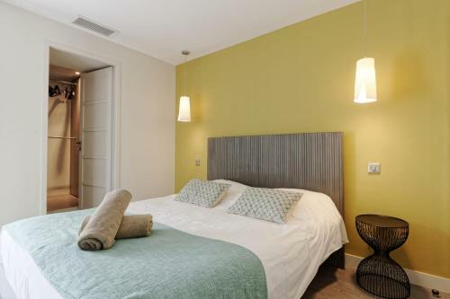 Verlaine Private Apartment