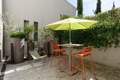 Verlaine Private Apartment