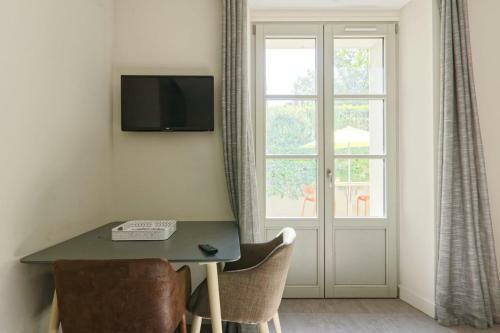 Verlaine Private Apartment