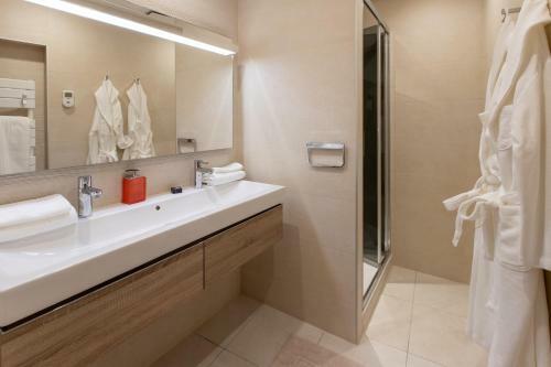 Bed & Breakfast La Tour Des F�es