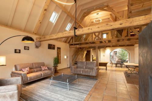 Bed & Breakfast La Tour Des F�es