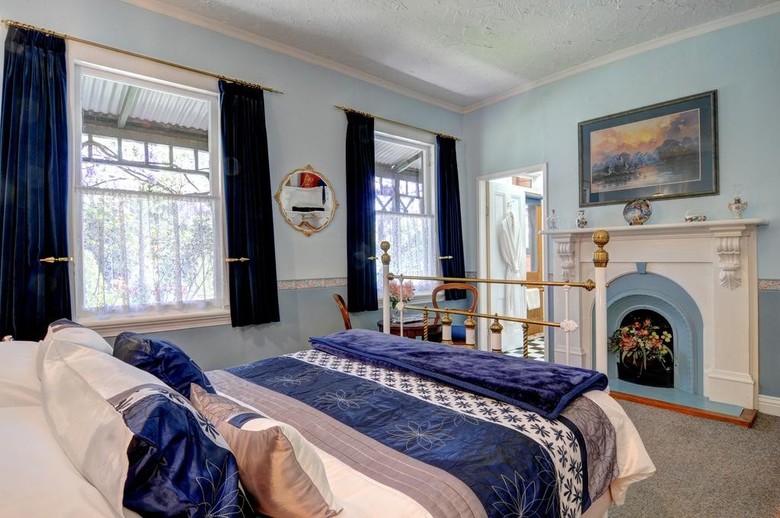 Ferry Bed & Breakfast