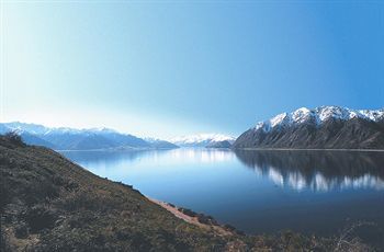 Lake Hawea Hotel