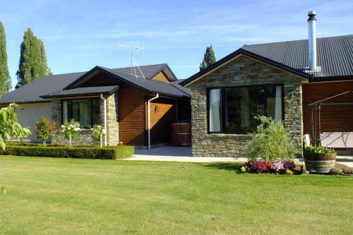 Bed & Breakfast Wanaka Alpine Lodge