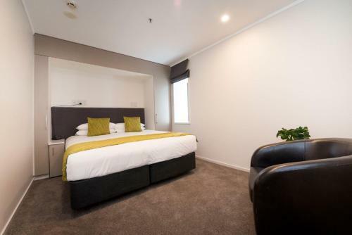 Quest On Johnston Serviced Apartments