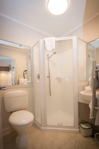 Quest On Johnston Serviced Apartments