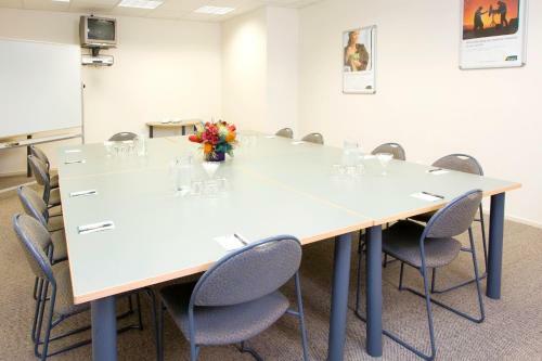 Quest On Johnston Serviced Apartments