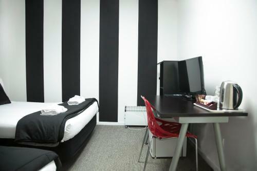 Albergue The Setup On Dixon
