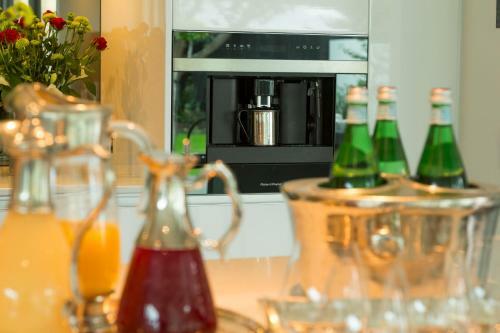 Bed & Breakfast The Establishment Boutique Accommodation