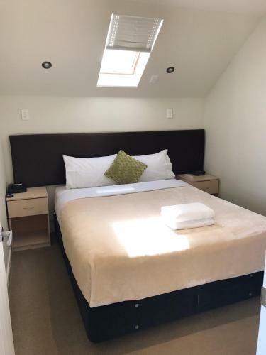 Alpha Motel