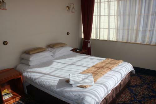 Shepherds Arms Hotel