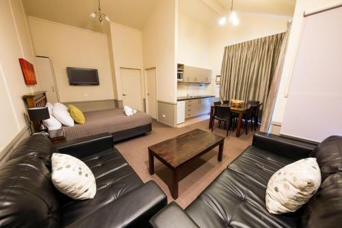 Shotover Top 10 Holiday Park