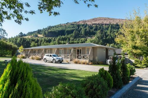 Shotover Top 10 Holiday Park