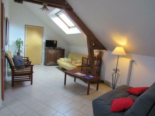 G�te Molineuf, 4 Pi�ces, 8 Personnes - Fr-1-491-216
