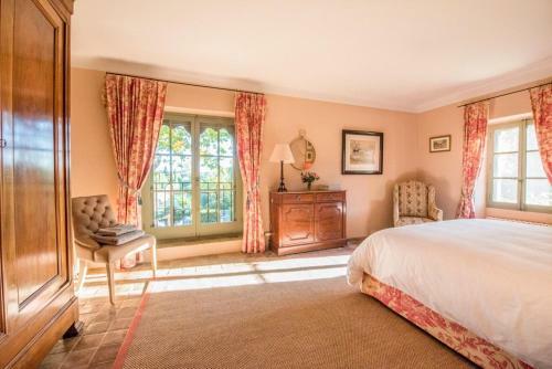 Molleges Villa Sleeps 18 Pool Air Con Wifi