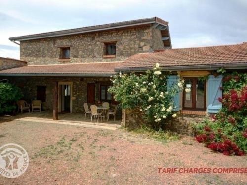 House Les Vieilles Cours