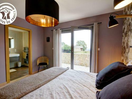 G�te Montbrison, 4 Pi�ces, 6 Personnes - Fr-1-496-157