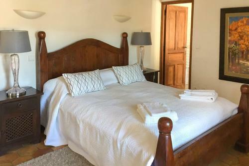 Montauroux Villa Sleeps 10 With Pool And Wifi