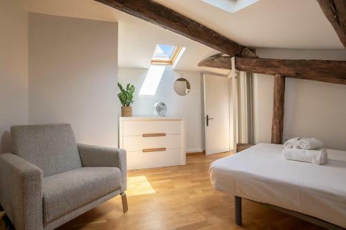 Sumptuous House Close To The Com�die