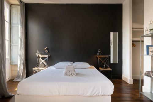 Sumptuous House Close To The Com�die