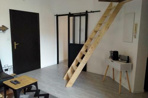Apartamento Charming Industrial Style Studio